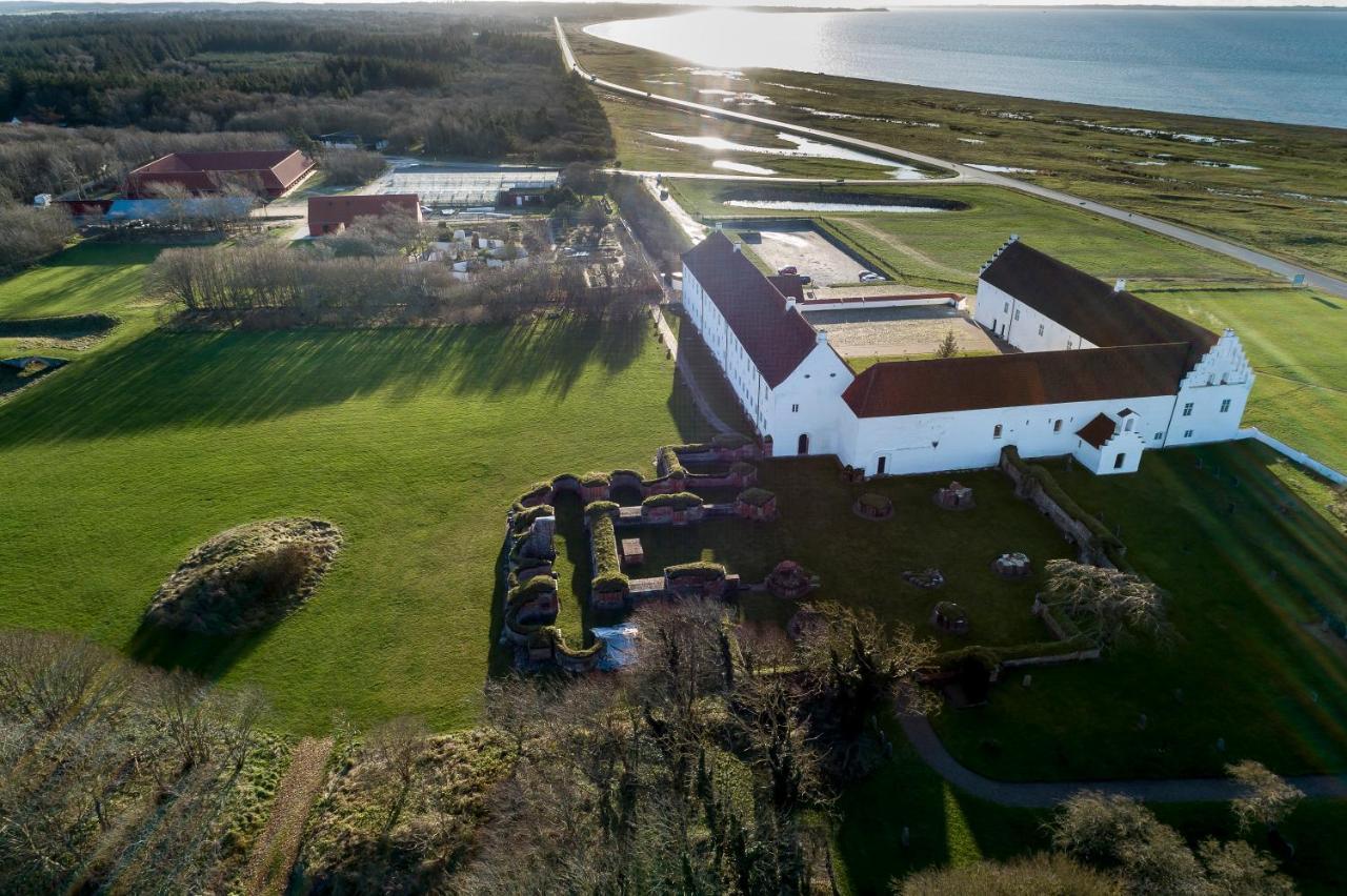 Danhostel Vitskol Kloster Ranum Bagian luar foto